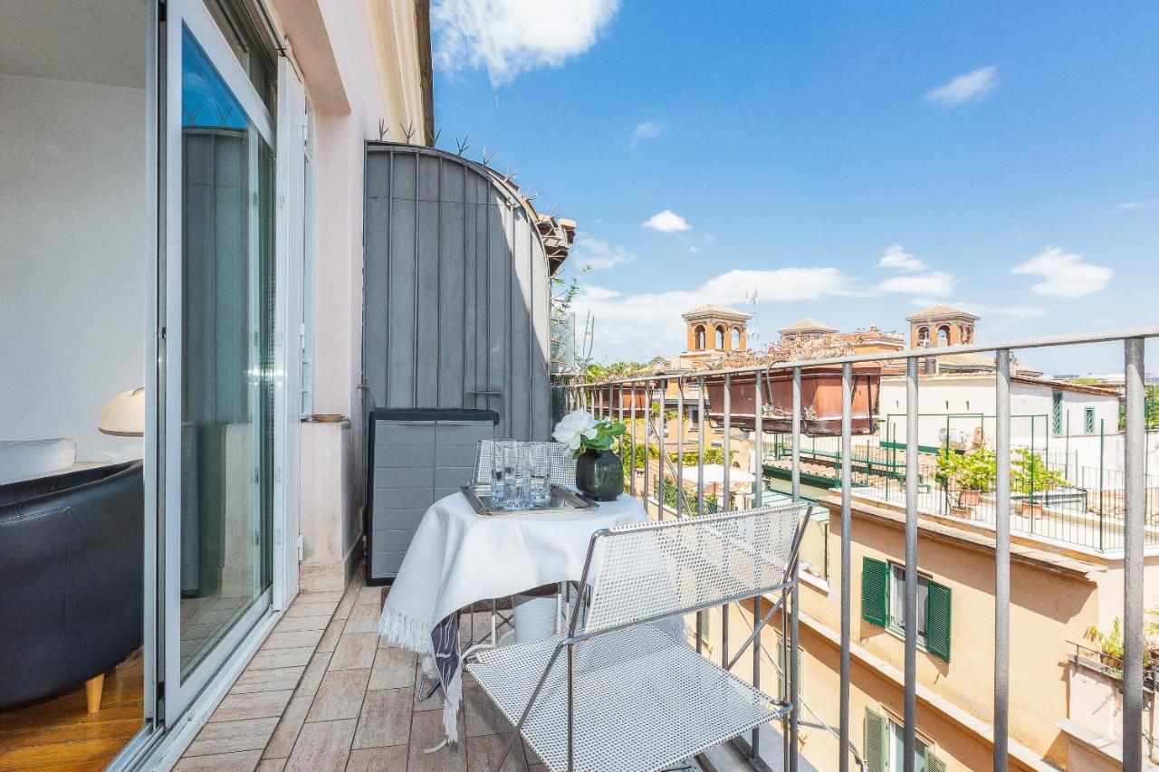 Lovely New Attic, Piazza Del Popolo! Roma Exterior foto